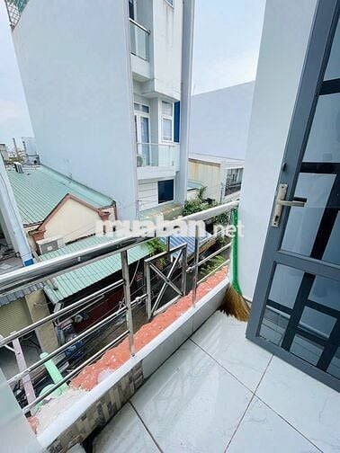 Vị trí đẹp quận 12, 48m , 3PN, 3WC, xe hơi Ngủ trong nhà.Liên quận 5p.