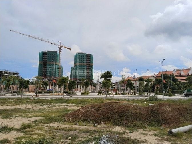 ĐẤT NỀN THUỘC LÕI TRUNG TÂM THÀNH PHỐ ĐÃ SẴN SỔ CÔNG CHỨNG TRONG NGÀY