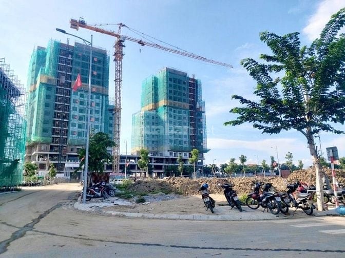 ĐẤT NỀN THUỘC LÕI TRUNG TÂM THÀNH PHỐ ĐÃ SẴN SỔ CÔNG CHỨNG TRONG NGÀY