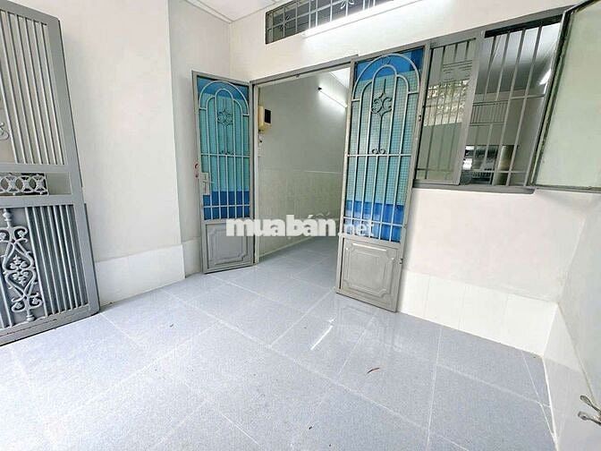 Nhà nguyên căn 4PN – DT 4×20m, xe hơi tới cửa Hoàng Hoa Thám Chỉ 15TR