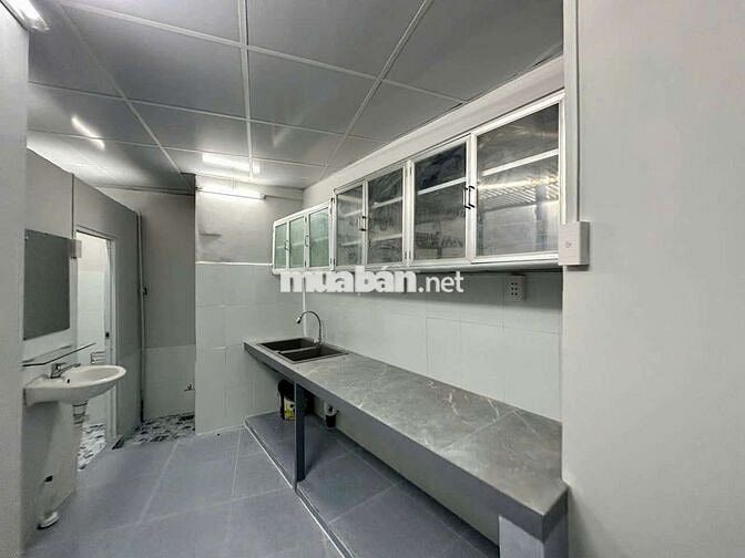 Nhà nguyên căn 4PN – DT 4×20m, xe hơi tới cửa Hoàng Hoa Thám Chỉ 15TR