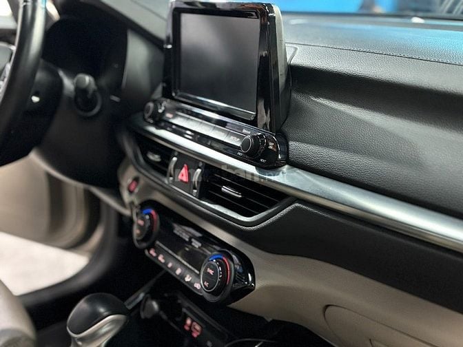 𝐊𝐈𝐀 𝐂𝐞𝐫𝐚𝐭𝐨 𝟏.𝟔 𝐋𝐮𝐱𝐮𝐫𝐲 𝟐𝟎𝟏𝟗