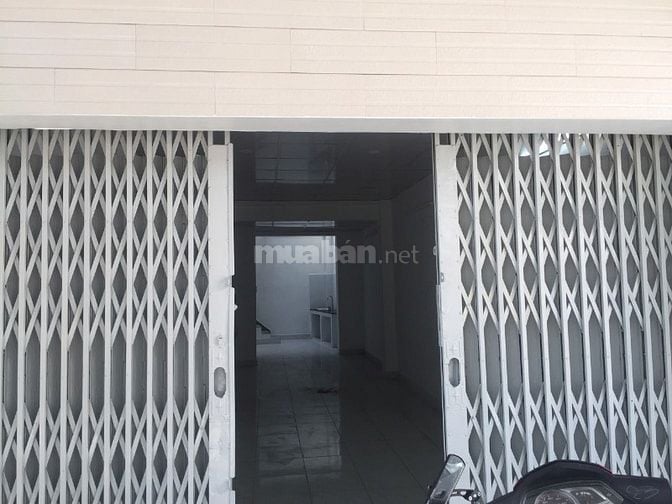 Chính chủ Hẻm lớn 68 HànHảiNguyên, 2 bước ra mặt tiền đường 3/2  