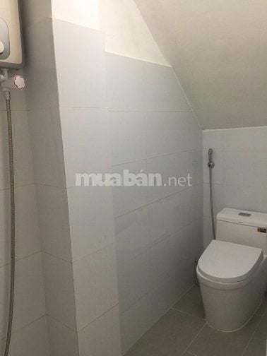 Chính chủ Hẻm lớn 68 HànHảiNguyên, 2 bước ra mặt tiền đường 3/2  