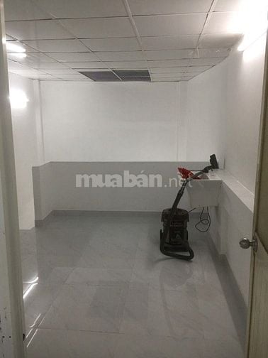 Chính chủ Hẻm lớn 68 HànHảiNguyên, 2 bước ra mặt tiền đường 3/2  