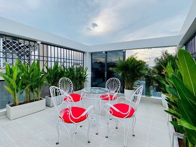 NHÀ 3,5LẦU MỚI HXH ĐƯỜNG THỐNG NHẤT ,P15,QUẬN-GV