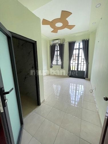 Nhà 2 Tầng - Hai Mặt Tiền - Hẻm 5m Thông, Bình Tân Giáp Tân Phú 