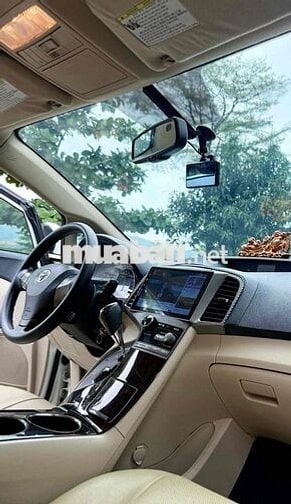 Toyota Venza, xe gia đình cán bộ sử dụng giữ gìn