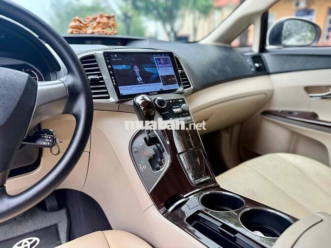 Toyota Venza, xe gia đình cán bộ sử dụng giữ gìn