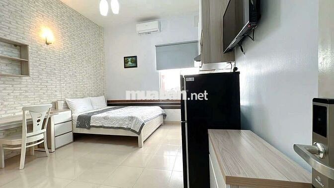 Cho Thuê Studio Cao Cấp Đường Nguyễn Gia Trí Gần Trường UTH FTU