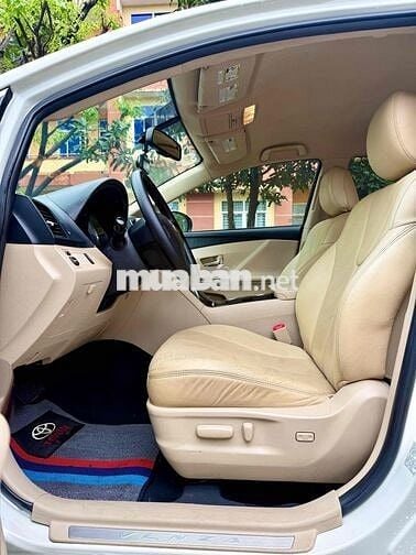 Toyota Venza, xe gia đình cán bộ sử dụng giữ gìn