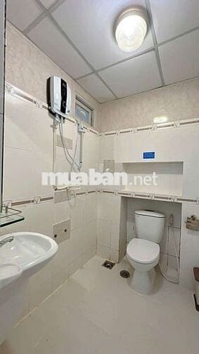 Cho Thuê Studio Cao Cấp Đường Nguyễn Gia Trí Gần Trường UTH FTU