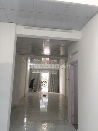 Chính chủ Hẻm lớn 68 HànHảiNguyên, 2 bước ra mặt tiền đường 3/2  