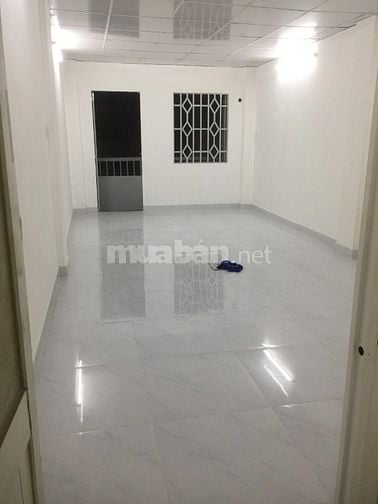 Chính chủ Hẻm lớn 68 HànHảiNguyên, 2 bước ra mặt tiền đường 3/2  