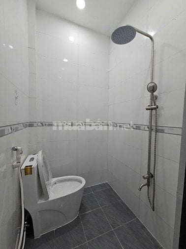 NHÀ HẺM NHỰA OTO GIÁ CHỈ 2.68 TỶ