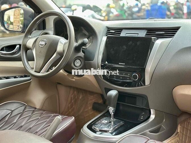 Nissan Navara 2017 NP300 EL 4x2 AT - 108000 km