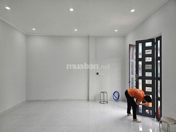 NHÀ HẺM NHỰA OTO GIÁ CHỈ 2.68 TỶ