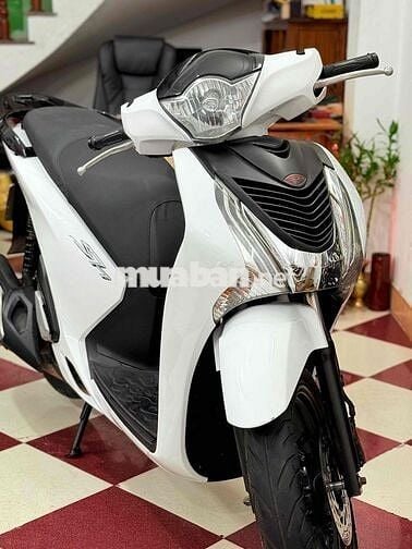 Sh 125 2016 khoá ga. biển 43