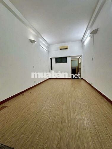 Nhà VIP Lê Quang Định – Hẻm Xe Hơi – 5PN Sân Thượng – 24Tr/Tháng