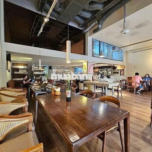 CHO THUÊ NHÀ MT TRẦN HƯNG ĐẠO Q1, DT 8x20M, TRỆT LỬNG, GIÁ 160 TRIỆU