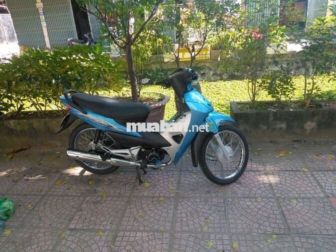 Xe máy Honda Wave 50cc màu xanh 2021
