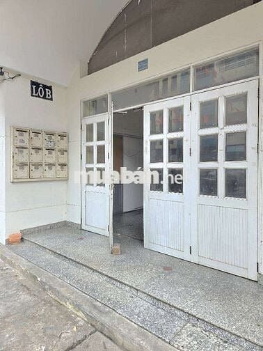 CĂN HỘ TRUNG TÂM , GẦN SÂN BAY TSN