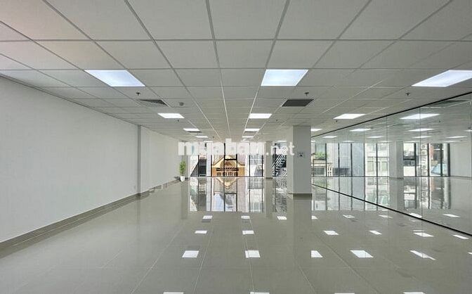 Văn Phòng Mới Đẹp, Đường Phổ Quang, Diện Tích 96m2 ~ 386m2 Giá 32,8tr