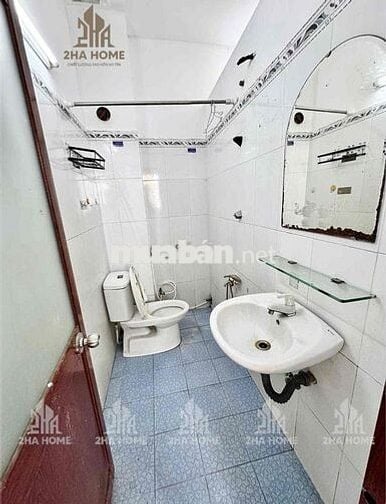 PHÒNG MỚI CHƯA SỬ DỤNG NGAY CỘNG HÒA - NGÔ BỆ