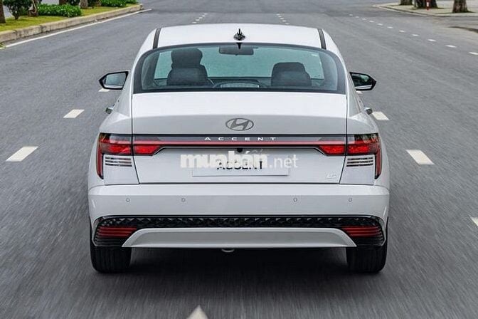 Hyundai Accent 2025 1.5 AT