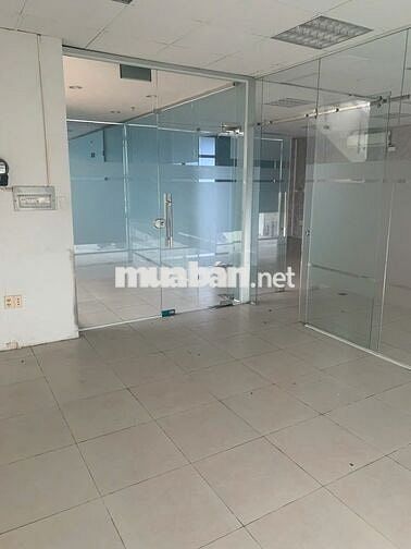 Cho thuê văn phòng đường Cộng Hòa, dt 165m²