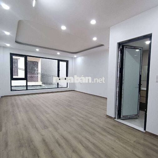 Bán nhà Phố Trạm 62m , 2 ô tô vào nhà, 6 tầng thang máy gần TTTM Aeon Bán nhà Phố Trạm 62m , 2 ô tô vào nhà, 6 tầng thang máy gần TTTM Aeon