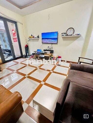 NHÀ 2 TẦNG GÒ VẤP – HẺM Ô TÔ QUANG TRUNG – GIÁ CHỈ 5.75 TỶ 🚗✨