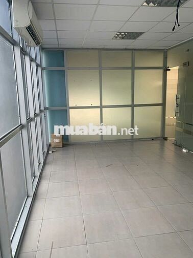 Cho thuê văn phòng đường Cộng Hòa, dt 165m²