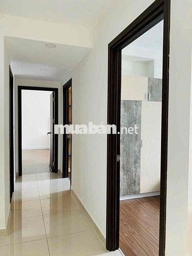 cho thuê căn hộ Sunrise Riverside 3 PN giá 18 tr