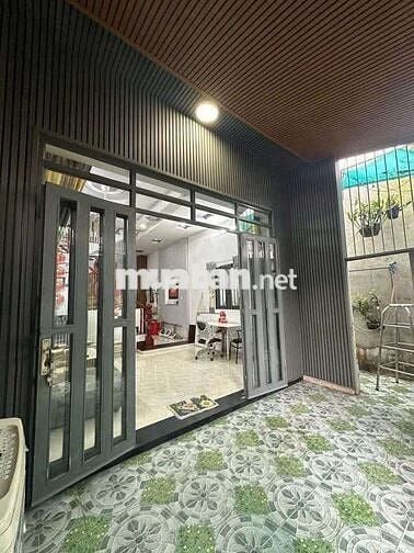 Nhà 1 trệt 1 lầu full nội thất đầy đủ Bình Thành BHH B bình tân