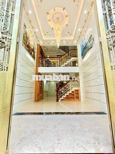 Cho thuê nhà đẹp Full Nội Thất gần Tên Lửa