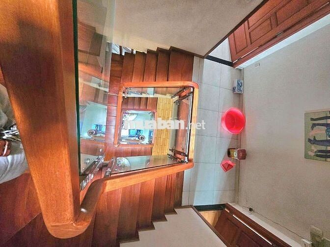 80M2 (CNĐ) 5 tầng 5PN 6WC đường 10M, nội thất hiện đại.