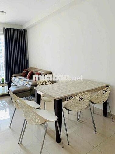 cho thuê căn hộ Sunrise Riverside 3 PN giá 18 tr