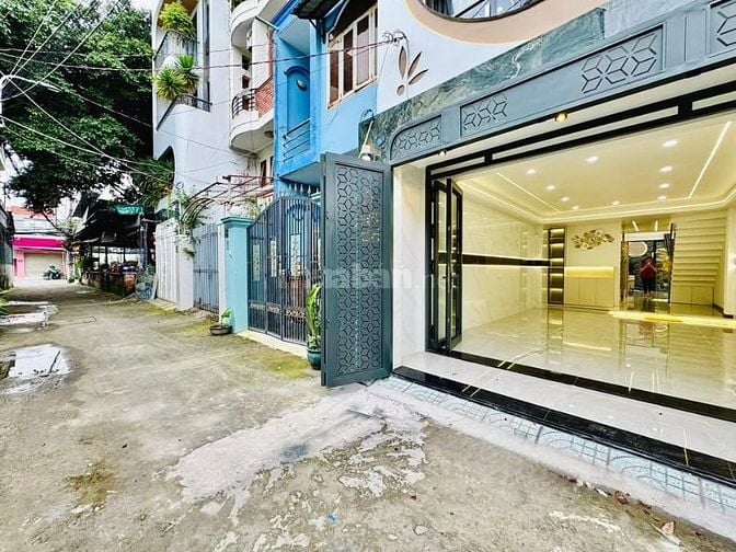 ⭐️Siêu phẩm 4 Lầu THANG MÁY tuyệt đẹp Cao cấp hẻm XH Nguyễn Văn Khối