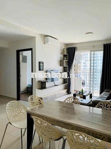 cho thuê căn hộ Sunrise Riverside 3 PN giá 18 tr