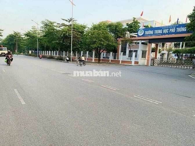 LÔ 3 CĂN 63M² NỞ HẬU, GARA ÔTÔ THANG MÁY GẦN TRƯỜNG THPT THẠCH BÀN LÔ 3 CĂN 63M² NỞ HẬU, GARA ÔTÔ THANG MÁY GẦN TRƯỜNG THPT THẠCH BÀN