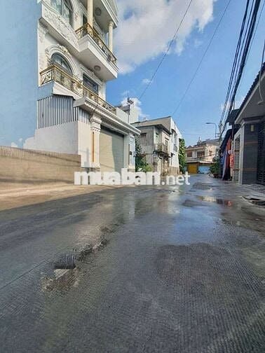 Cần bán đất thổ cư . Đường thông 6m . DT 5,2x16,6