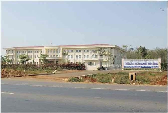 Đất sổ đỏ Chợ Đầu mối Dầu Giây, mặt tiền QL20 tiện kd, 679tr/nền