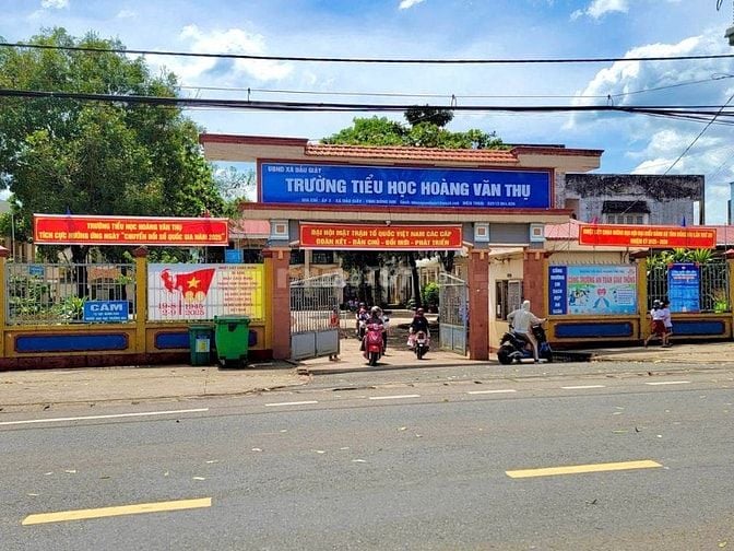 Đất sổ đỏ Chợ Đầu mối Dầu Giây, mặt tiền QL20 tiện kd, 679tr/nền