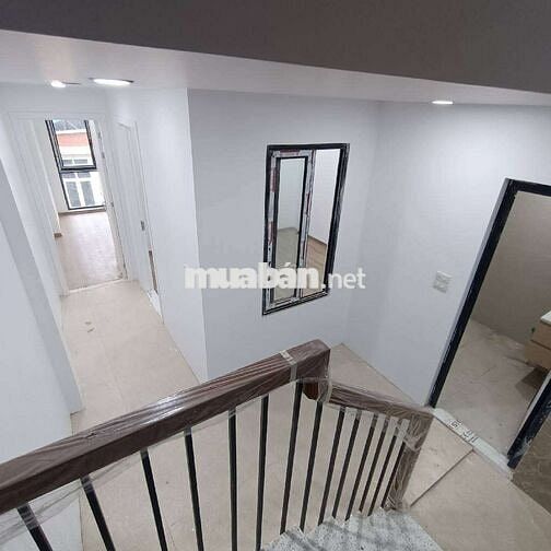 Bán nhà Phố Trạm 62m , 2 ô tô vào nhà, 6 tầng thang máy gần TTTM Aeon Bán nhà Phố Trạm 62m , 2 ô tô vào nhà, 6 tầng thang máy gần TTTM Aeon