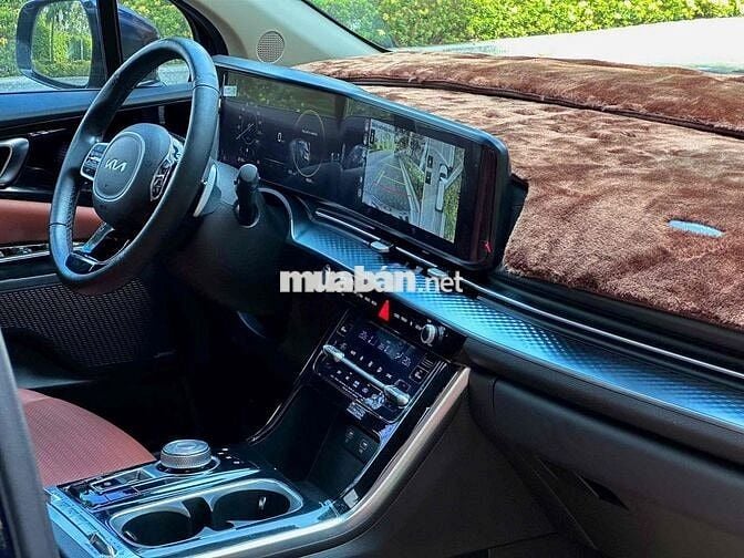 Kia Carnival 2022 Signature 2.2D - 45000 km