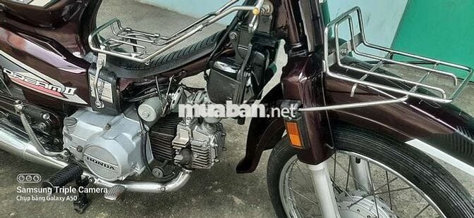 Xe máy Honda Dream Thái Lan 1994 màu đỏ đô