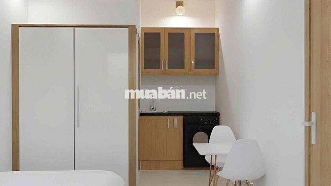 Khai trương căn hộ mới, Full nội thất, thang máy, gần Ngã 4 Hàng Xanh