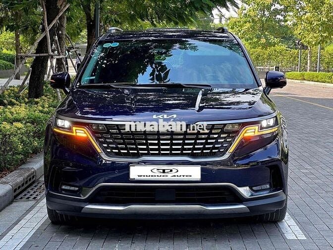 Kia Carnival 2022 Signature 2.2D - 45000 km