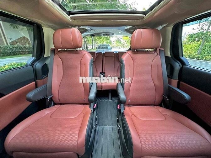 Kia Carnival 2022 Signature 2.2D - 45000 km